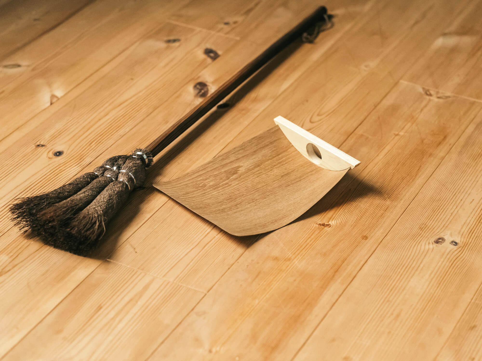 天然木ちりとり/高田耕造商店