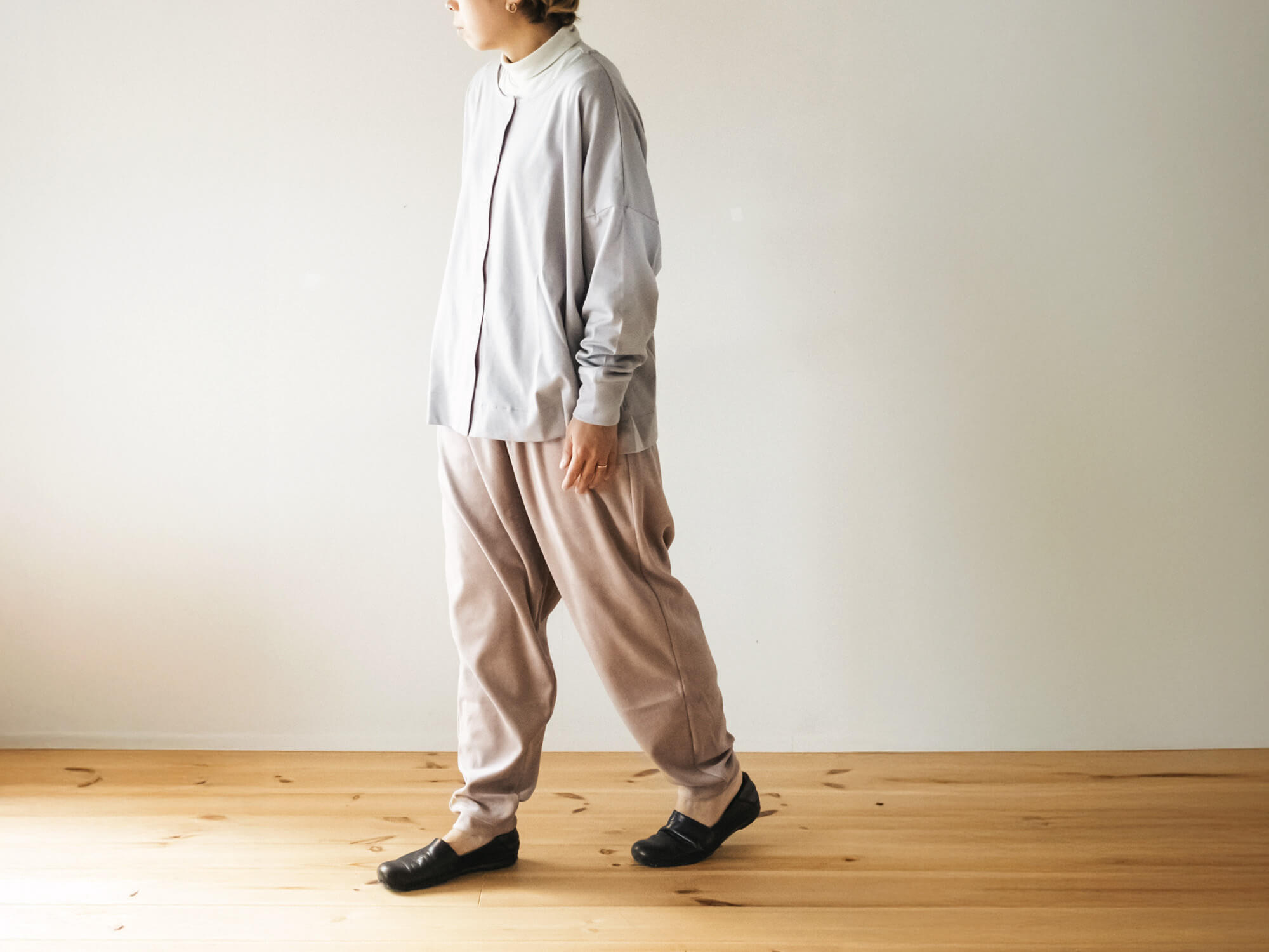 ドバイパンツ ベロア素材／余白（yohaku）